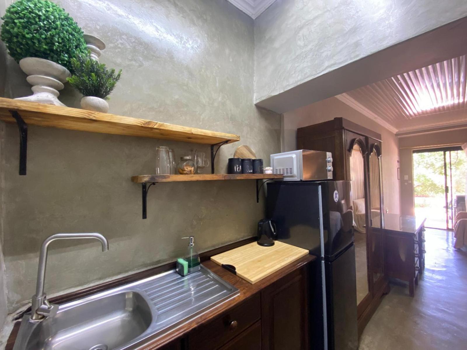 Aloe Guesthouse Клерксдорп Номер фото